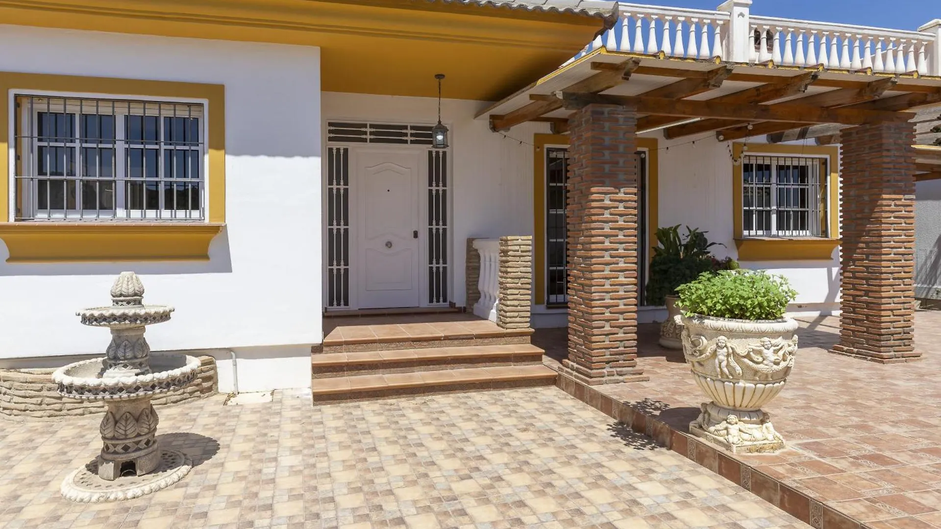 别墅 阿尔豪林德拉托里Casa Pinos De Picasso别墅 西班牙